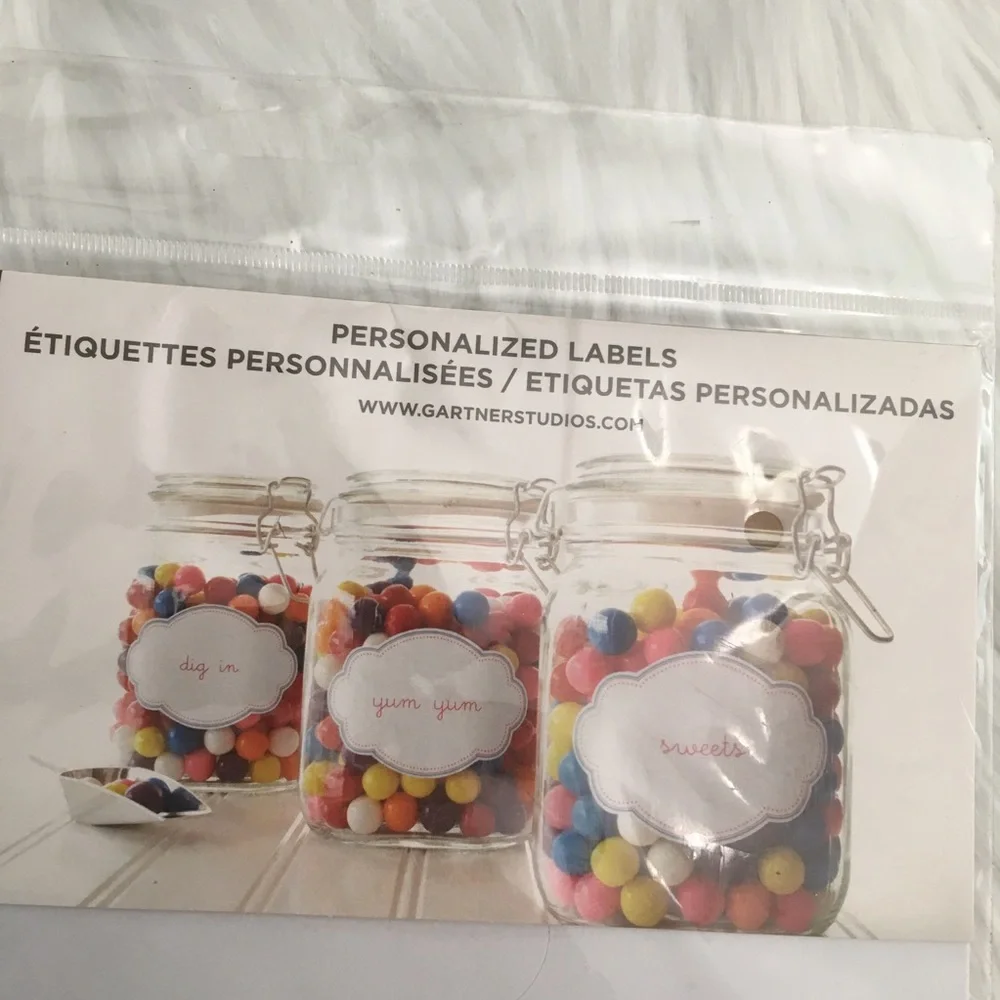 🔴 Gartner Studios | 48 Personalized Labels